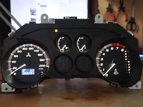 Mitsubishi Pajero 3 пересвет приборки оптитрон( а-ля Land Cruiser 100) смотреть онлайн