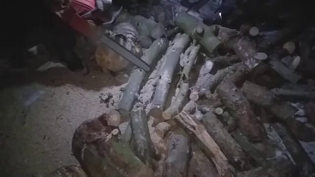 Бензопила Stihl Ms 180, против китайской пилы!!!