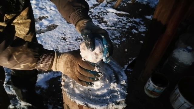 Пермский край завалило снегом? Первый снеговик? смотреть онлайн