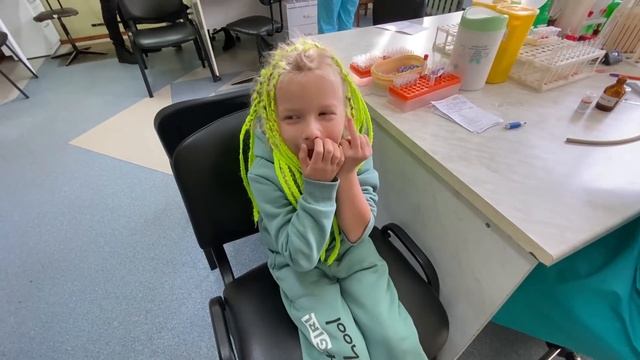 НИКА И СОФИЯ В БОЛЬНИЦЕ. ТЯЖЕЛЫЙ ДЕНЬ. НИКА ЛАЙФ смотреть онлайн