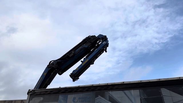 Mercedes- Benz Actros 2540 6X2 Pritsche/ Plane mit Palfinger PK27002 Kran