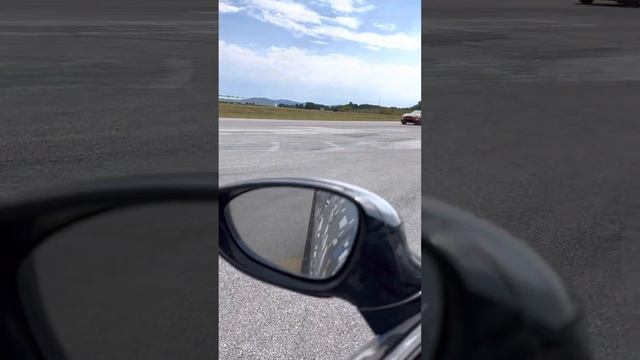 Porsche 911 turbo S uses launch control 1/4 mile run! смотреть онлайн