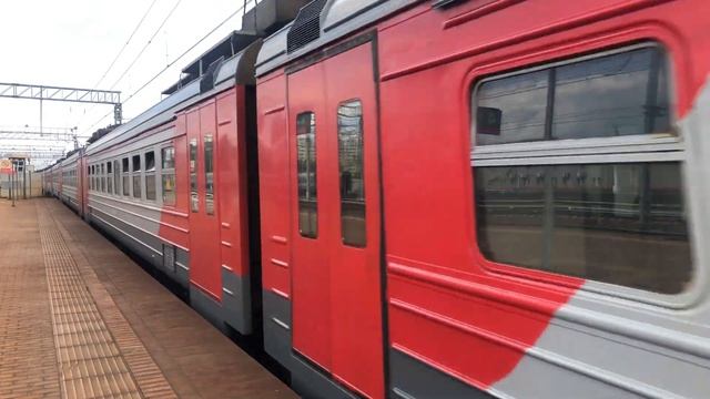 ЭД4М-0431 и ЭД4М-0428 На станции Кусково смотреть онлайн