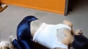 В девушку вселился демон. Демон вселился в человека