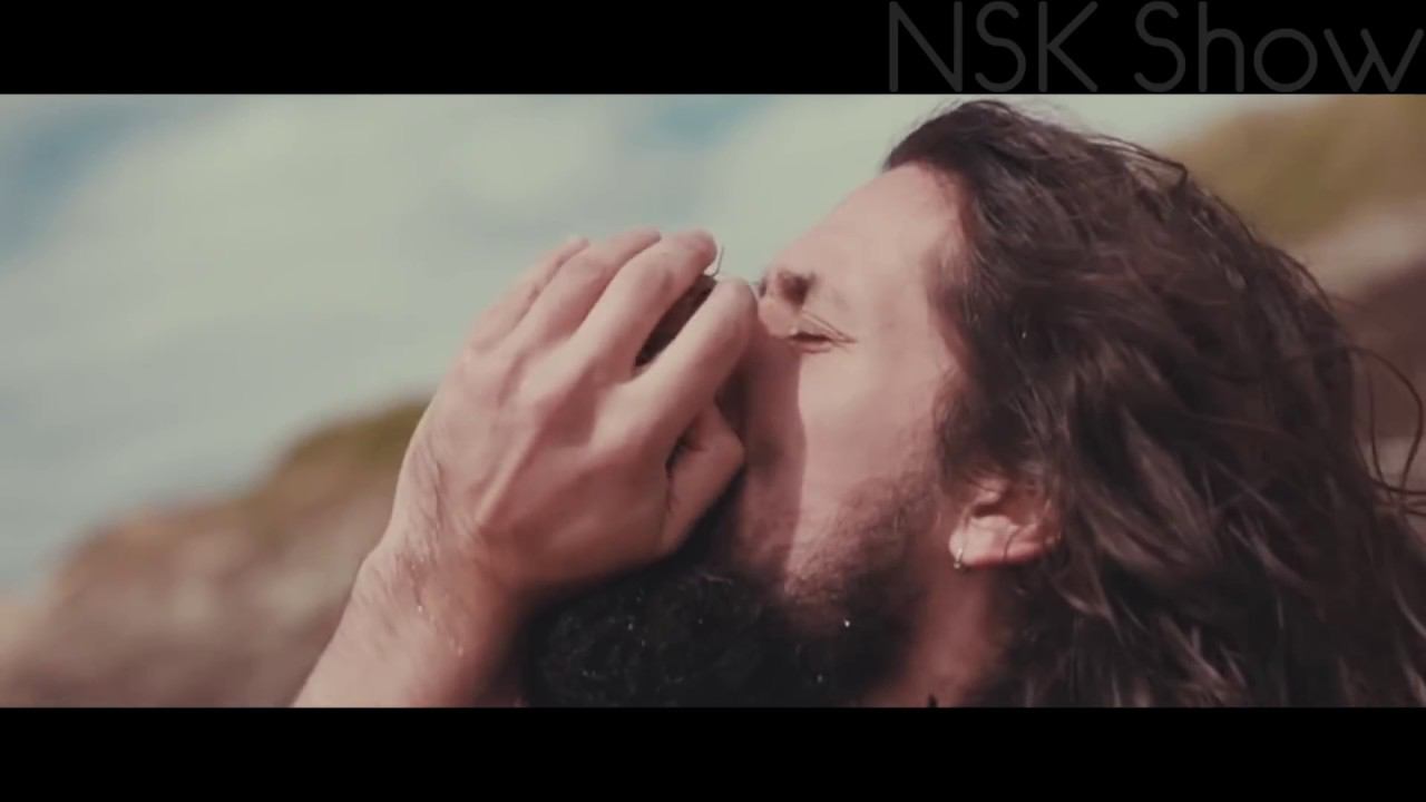 7 ЛЮДЕЙ ВЫЖИВШИХ НА НЕОБИТАЕМОМ ОСТРОВЕ смотреть онлайн