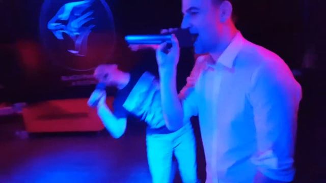 Вывод караоке на два экрана ноутбука смотреть онлайн