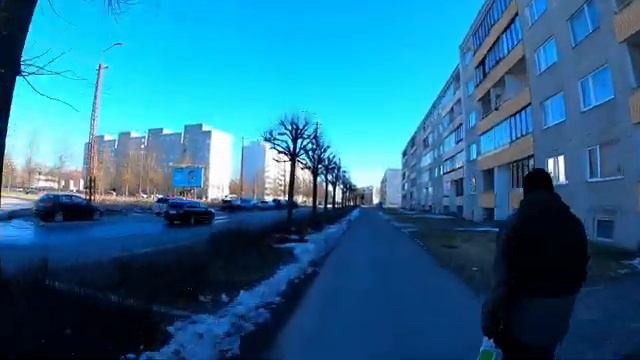 Первая поездка на дальняк на SUR-RON X + Silver автошкола +Электро - Таллинн.16.03.2023 смотреть онлайн