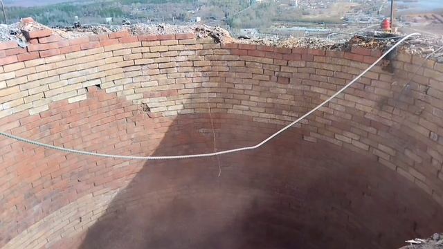 Высотные работы по демонтажу дымовой трубы. Кондопога смотреть онлайн