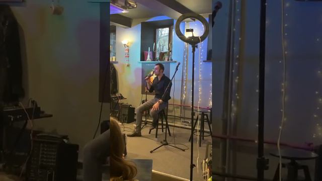 Евгений Петиш «Я то, что надо» смотреть онлайн