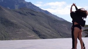 FEELING GOOD -  MICHAEL BUBBLE | CONTEMPORARY DANCE | CONTEMPORARY DUO | FULL HD