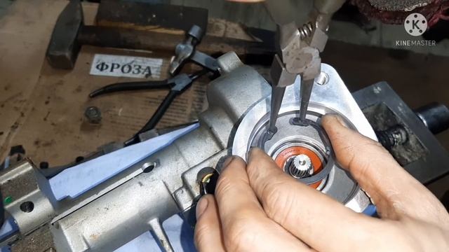 Тойота Корола 120. Люфт в рулевой колонке. смотреть онлайн