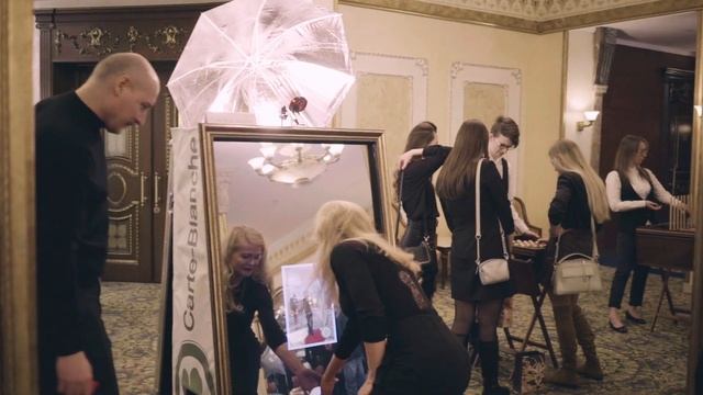 Селфи зеркало Carte Blanche смотреть онлайн