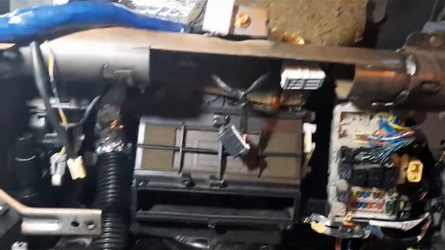 Доработка печки Mitsubishi Airtrek 2004 смотреть онлайн