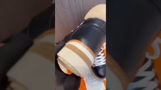 В наличии ботинки Аутентичная версия #moscow #стиль #тренды2023 #мода #hermes#trending #москва смотреть онлайн