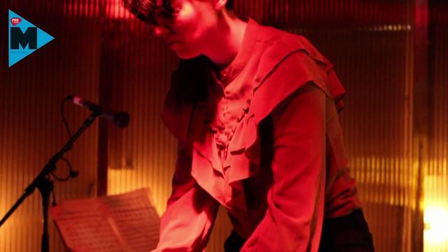 Anna Meredith live at M50 party смотреть онлайн