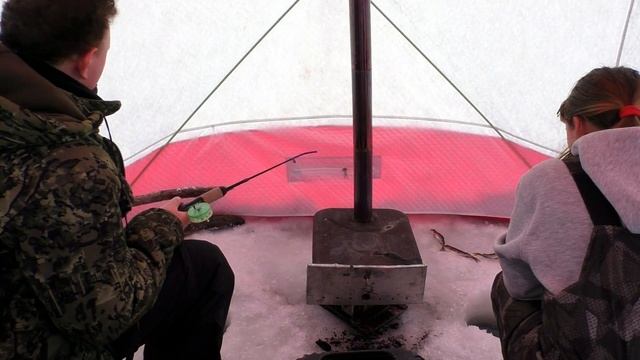 Школа выживания: рыбалка в 30-ти градусный мороз. Рыбалка 2021.