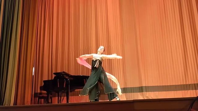 КИТАЙСКИЙ ТРАДИЦИОННЫЙ ПРАЗДНИК НАЧАЛА ЛЕТА В ЦДУ смотреть онлайн