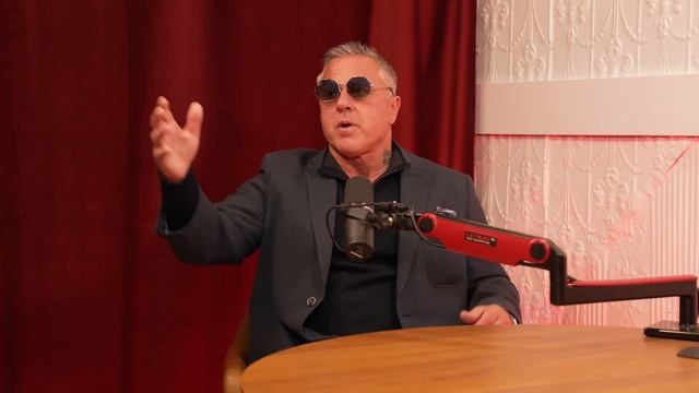 I Was in the Same Jail as Jeffrey Epstein, I Know What Happened - John Alite Talks Epstein Jail смотреть онлайн