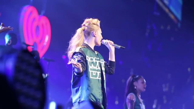 IGGY AZALEA KDWB JINGLE BALL смотреть онлайн