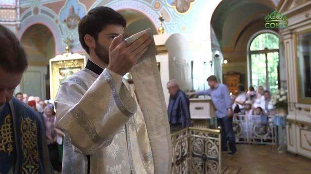 Престольный праздник храма Смоленской иконы Божией Матери в Санкт-Петербурге смотреть онлайн