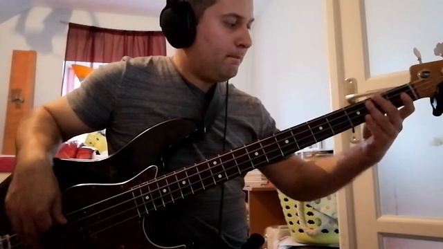 Jv Squier 83'Super Mario theme Medley (bassline) смотреть онлайн