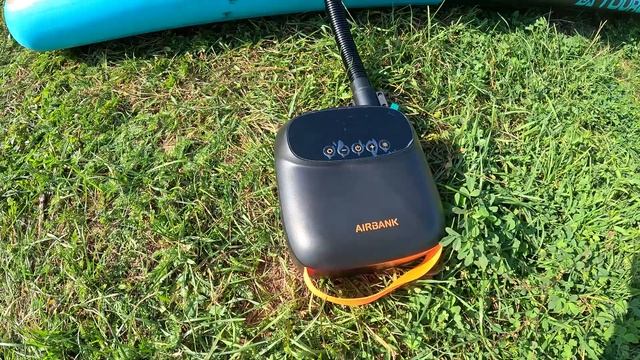 Насос высокого давления со встроенным аккумулятором для лодок ПВХ и SUP досок смотреть онлайн