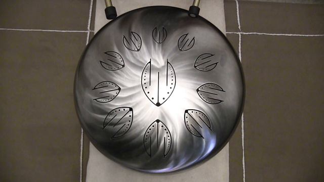 Steel Tongue Drum with Sound Effects смотреть онлайн