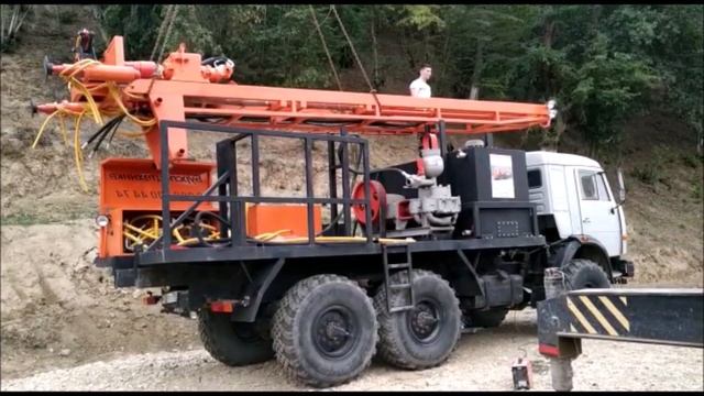 Монтаж, пусконаладка навеса УРБ 2А2 и обучение клиентов в Республике Чечня от Бурспецтехники смотреть онлайн