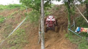 ЭКСТРИМ БАГИ! БЕЗУМНЫЙ ФРИСТАЙЛ! Пытаются забраться на гору.