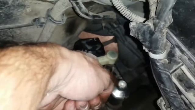 problème passage des vitesses 1ere et marche arrière *** Difficult to engage 1st gear and reverse смотреть онлайн