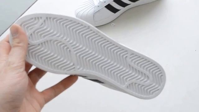 кроссовки Adidas Superstar белые смотреть онлайн