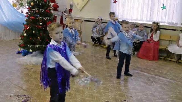 Муха села на варенье смотреть онлайн