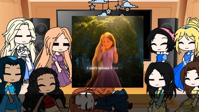 Disney Princesses React To Each Other смотреть онлайн