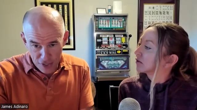 Our Walk-Through of the Pebble Flow - an All-Electric, Self-Propelled Travel Trailer смотреть онлайн