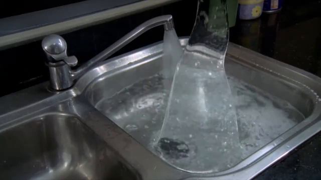 Эш и Эмма 2х26 смотреть онлайн