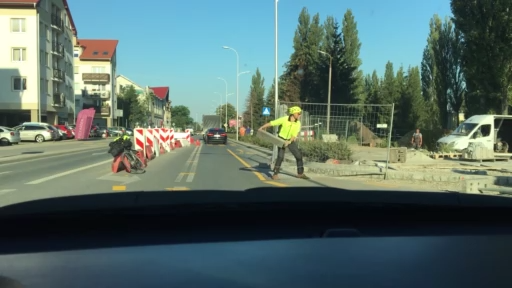 Достали со своими ремонтными работами! смотреть онлайн