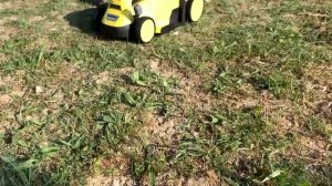 Аккумуляторная газонокосилка Karcher LMO 18-33 BATTERY SET
