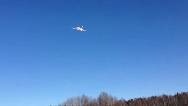 Winter fun with RC planes in Petikko смотреть онлайн