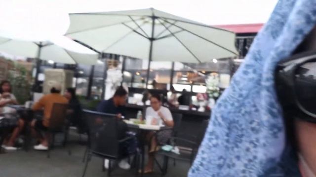 LA CATHEDRAL CAFE MANILA смотреть онлайн