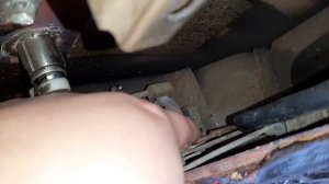 Ваз 2112 куда крепится тросик в двери