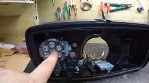 установка LED линз на ваз 2107 часть 1