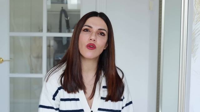 IRENE MONTERO ACUSA AL PRESIDENTE DE "ECHARLA DEL GOBIERNO". смотреть онлайн