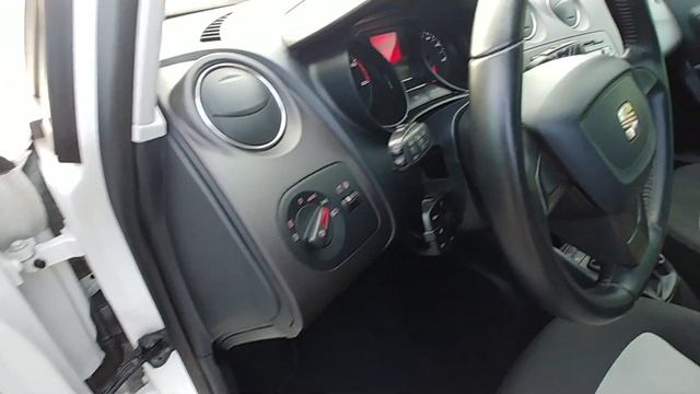 Продан белый Seat Ibiza 2013 , 1.2 TDI 5 мкпп универсал 194 тыс. Auto.ria.com км украина