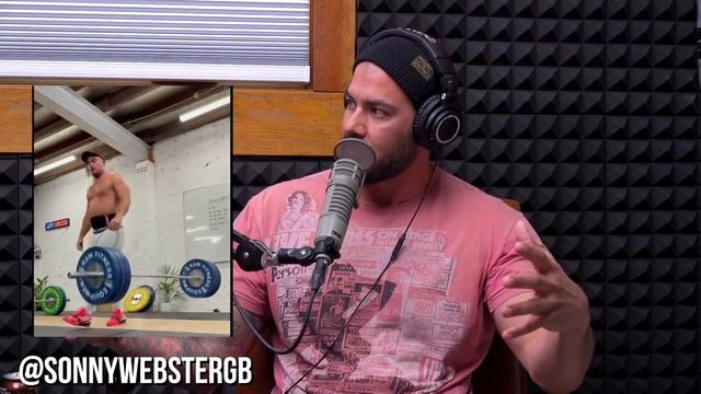 The Difference Between Training for Strength Vs. Muscle Gain смотреть онлайн