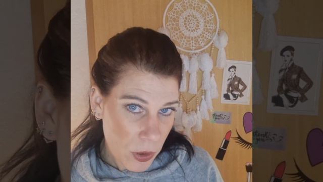 Je vous présente ma wishlist Sephora et des produits pour nos problèmes de relâchement cutanés 🙂😘 смотреть онлайн