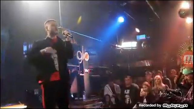 Песня панда е