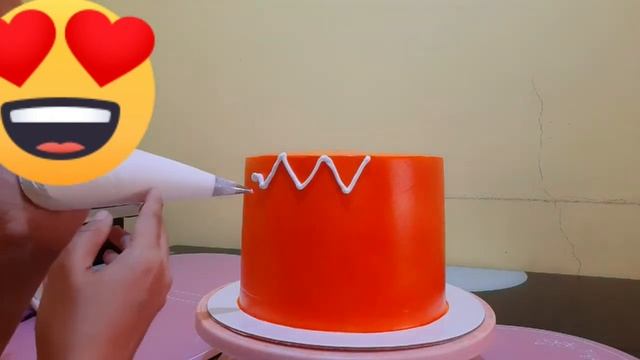 How to make basketball cake on soft icing @haydeessweetsurprise смотреть онлайн