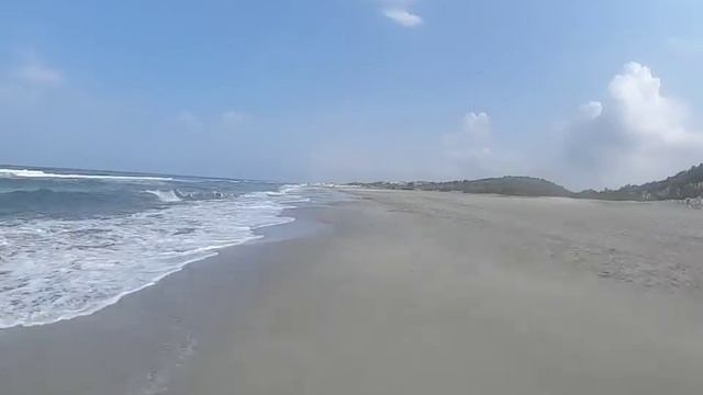 Flying on Patara beach смотреть онлайн
