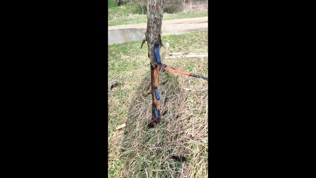 Установка электроизгороди электропастуха, краткая видео инструкция