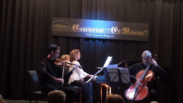 Schubert: Piano Trio n°2 ,D 929, 2do mov. Trio Moujan - Romero - Manzano. смотреть онлайн